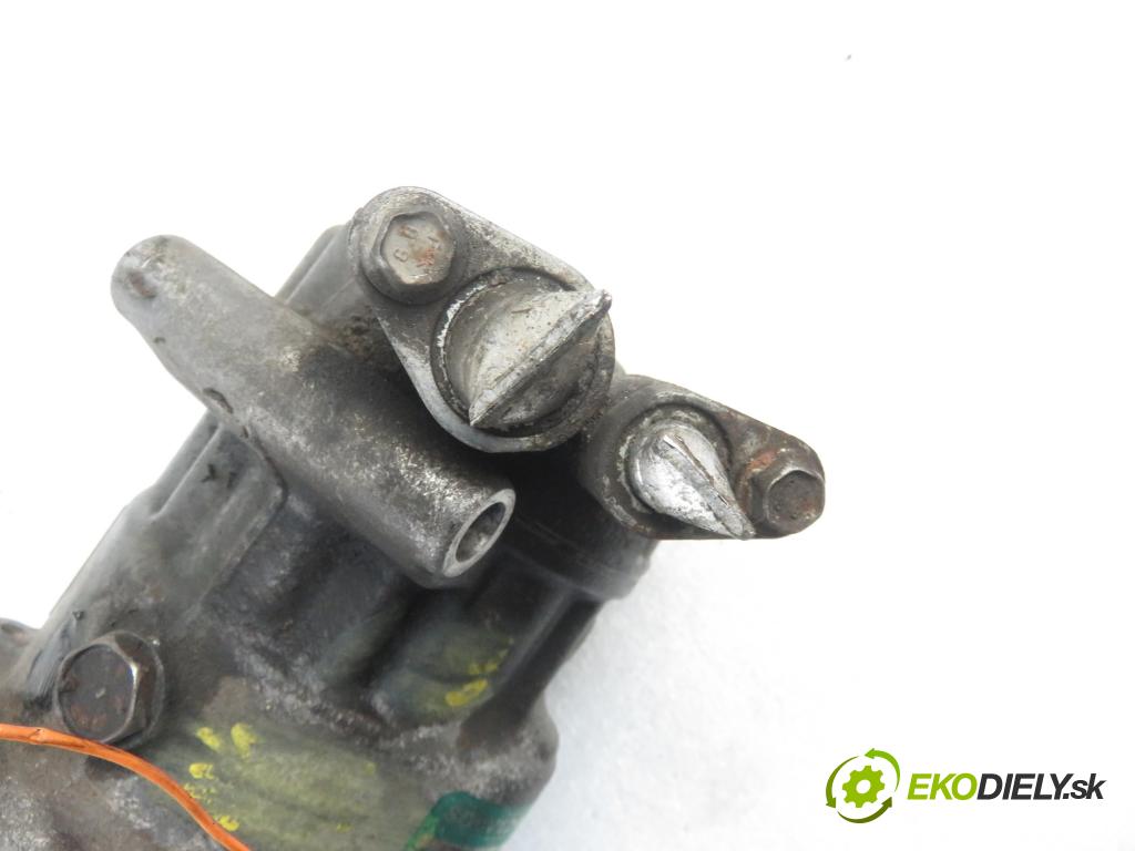 RENAULT THALIA I (LB0/1/2_) SEDAN 2004 0,00 1.4 16V - K4J 712 1390,00 KOMPRESOR: klimatizácie 8200315744 (Kompresory klimatizácie)