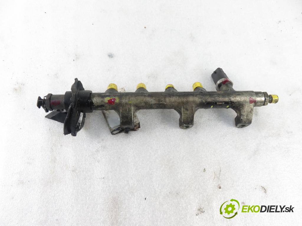 RENAULT MASTER II Skrzynia (FD) FURGON 2004 73,00 2.5 dCi 100 - G9U 754 2464,00 Lišta vstrekovacia 8200023961 ; 0445214025 (Vstrekovacie lišty)