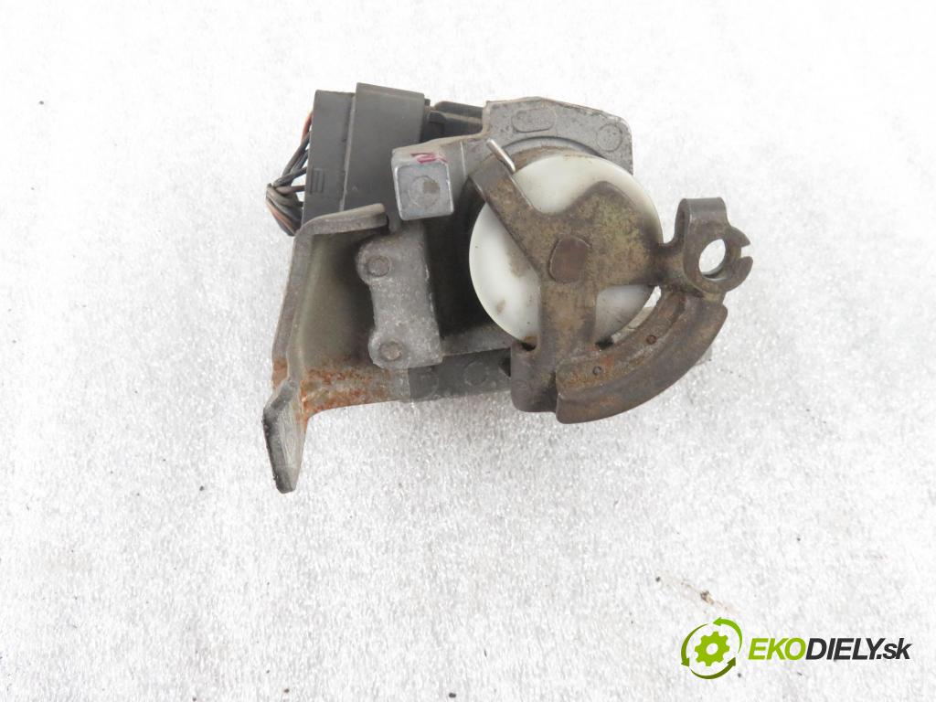 MITSUBISHI OUTLANDER I (CU_W) SUV 2005 118,00 2.4 4WD 160 (CU5W) - 4G69 2378,00 Potenciometer plynu  (Pedále)