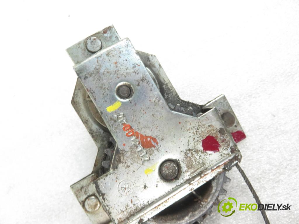 FIAT 126 (126_) FASTBACK 1984 17,00 650 - 126 A1.000 652,00 mechanismus oken PPM 200012112