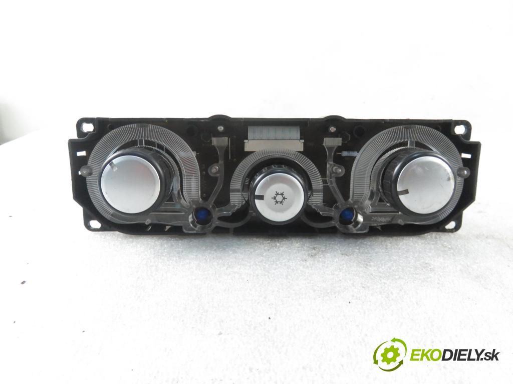 MITSUBISHI OUTLANDER I (CU_W) SUV 2005 118,00 2.4 4WD 160 (CU5W) - 4G69 2378,00 Panel kúrenia KLIMATIZACE: MR979972HA