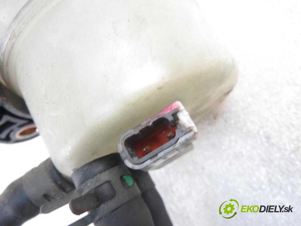 MITSUBISHI OUTLANDER I (CU_W) SUV 2005 118,00 2.4 4WD 160 (CU5W) - 4G69 2378,00 Posilovač MB858850 (Servočerpadlá, pumpy riadenia)