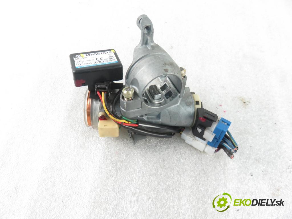 MITSUBISHI OUTLANDER I (CU_W) SUV 2005 118,00 2.4 4WD 160 (CU5W) - 4G69 2378,00 spinačka MR587312 (Spínacie skrinky a kľúče)