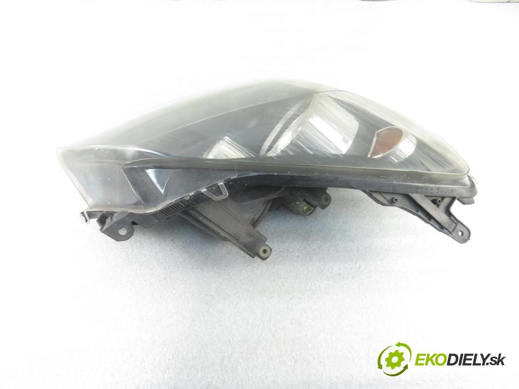 OPEL ASTRA H GTC (L08) HB 2007 0,00 1.3 CDTI - Z 13 DTH 1248,00 Svetlo PP 24451033