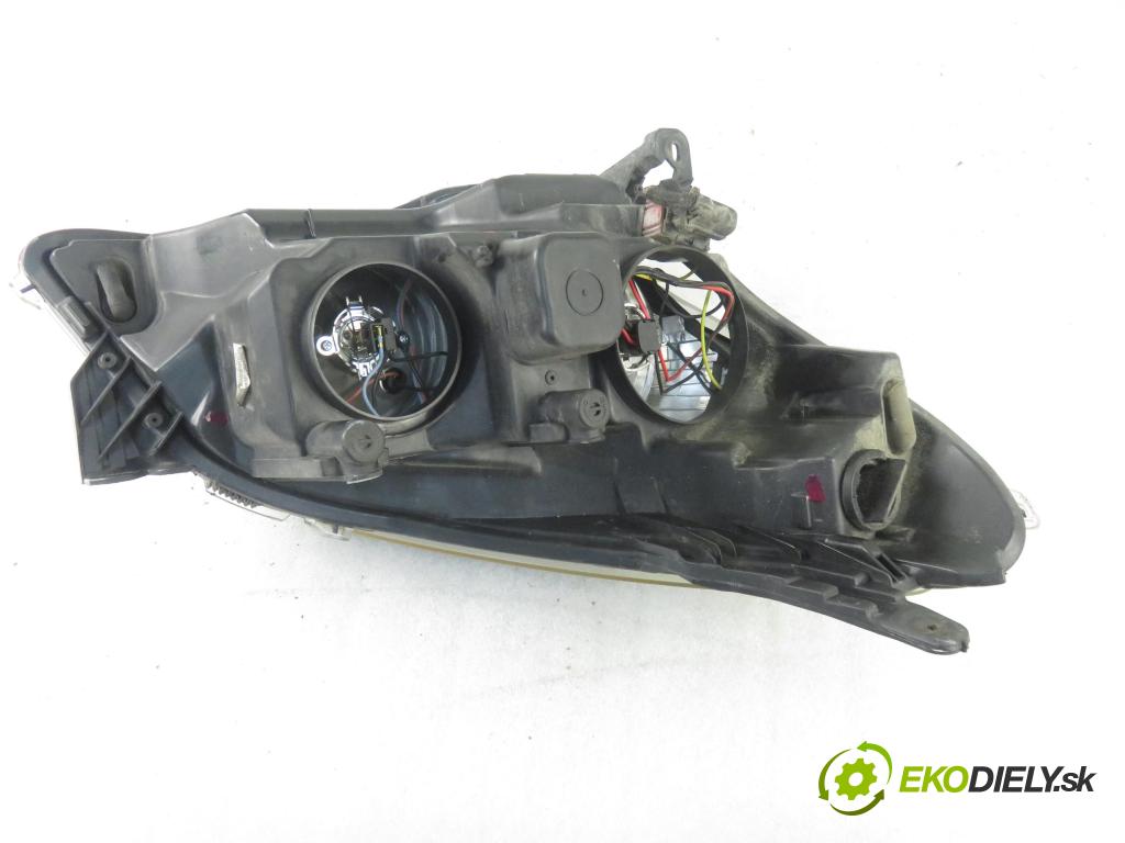 OPEL ASTRA H (A04) HB 2004 77,00 1.6 - Z 16 XEP 1598,00 Svetlo LP