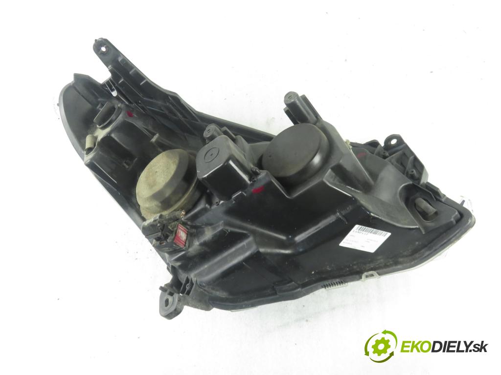 OPEL ASTRA H (A04) HB 2004 77,00 1.6 - Z 16 XEP 1598,00 Svetlo LP