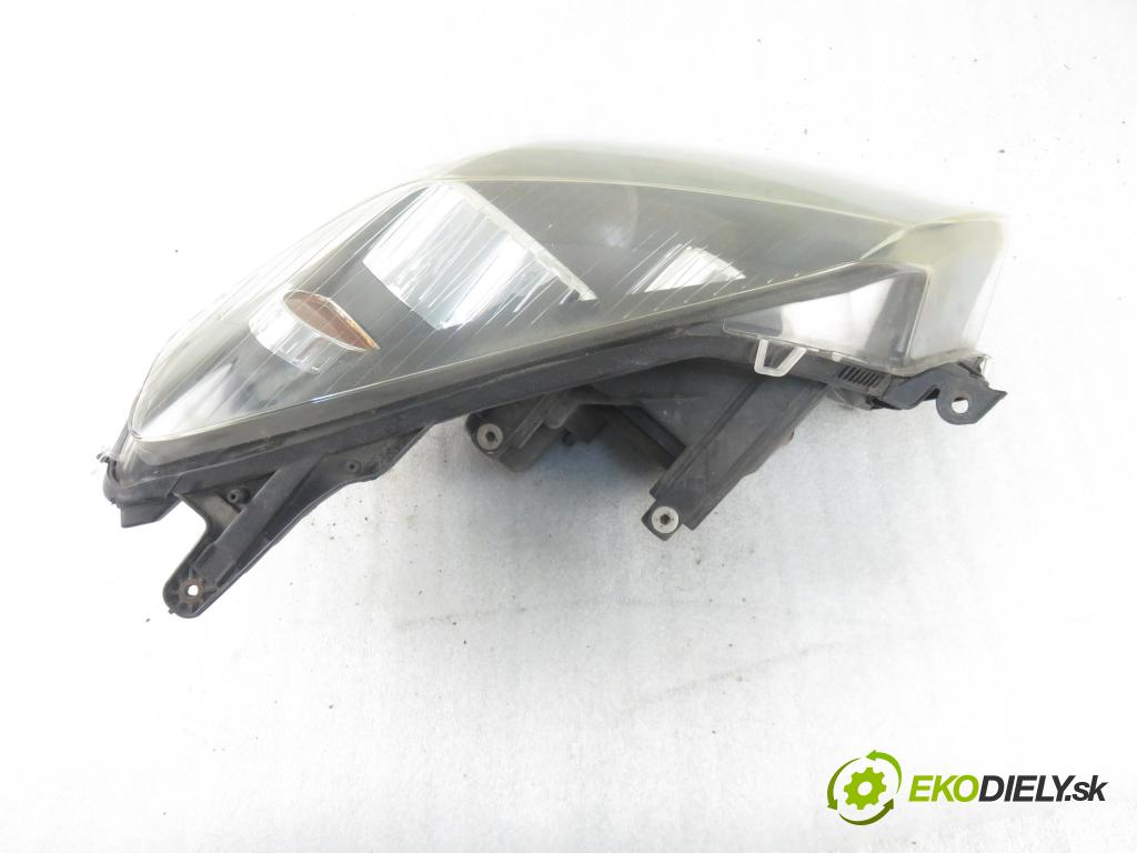 OPEL ASTRA H (A04) HB 2004 77,00 1.6 - Z 16 XEP 1598,00 Svetlo LP