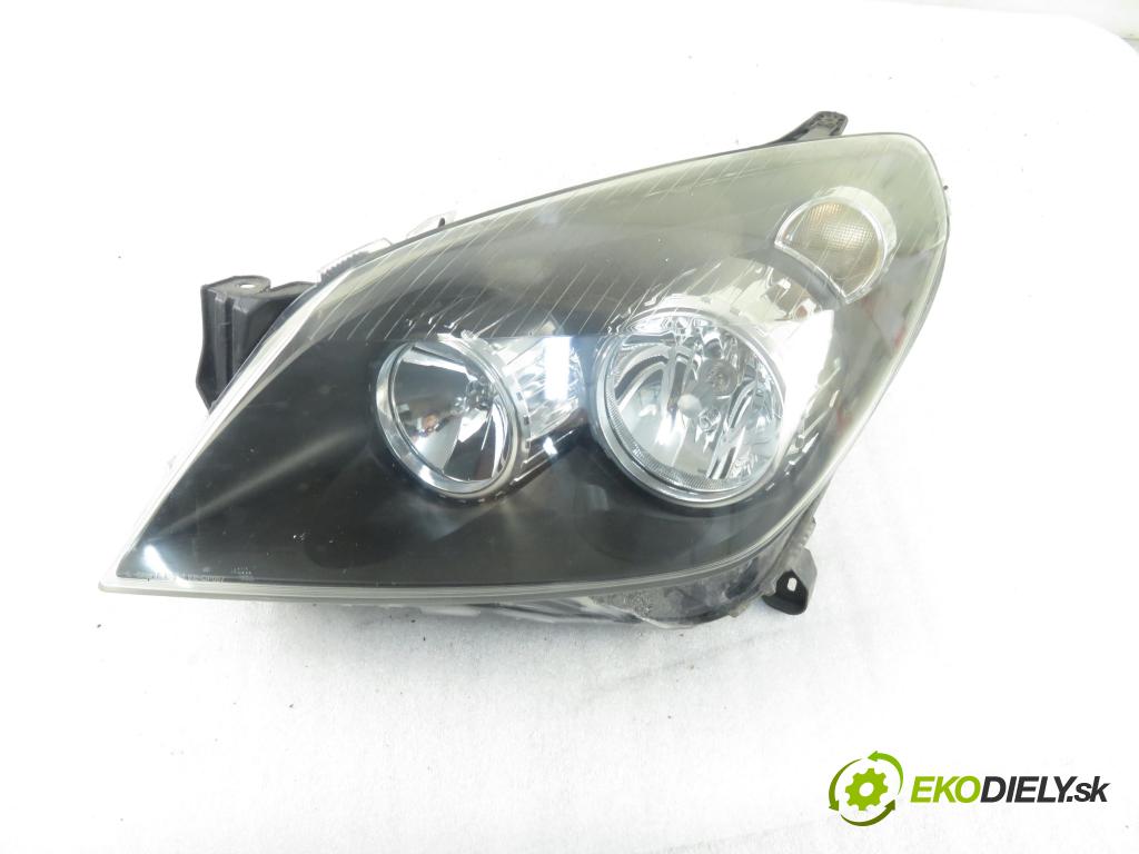 OPEL ASTRA H (A04) HB 2004 77,00 1.6 - Z 16 XEP 1598,00 Svetlo LP