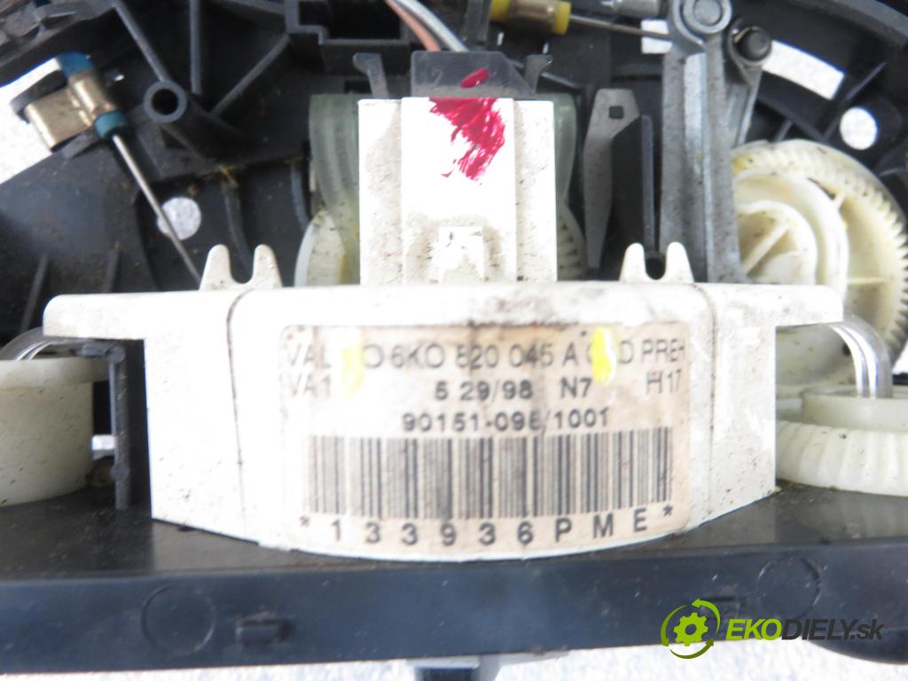 VW POLO Variant (6V5) KOMBI 1998 66,00 1.9 TDI - AHU 1896,00 Panel kúrenia KLIMATIZACE: 6K0820045A