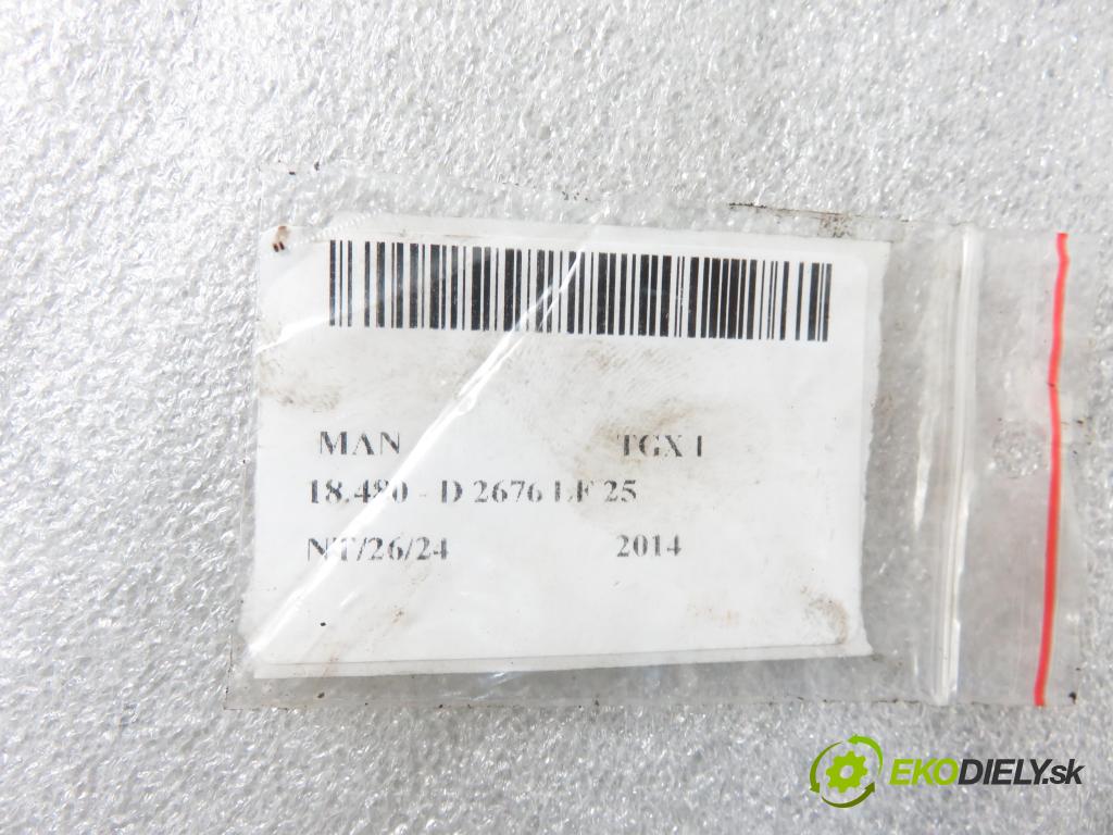MAN TGX I CIĄGNIK SIODŁOWY 2014 353,00 18.480 - D 2676 LF 25 12419,00 vstrekovač  (Vstrekovač paliva)