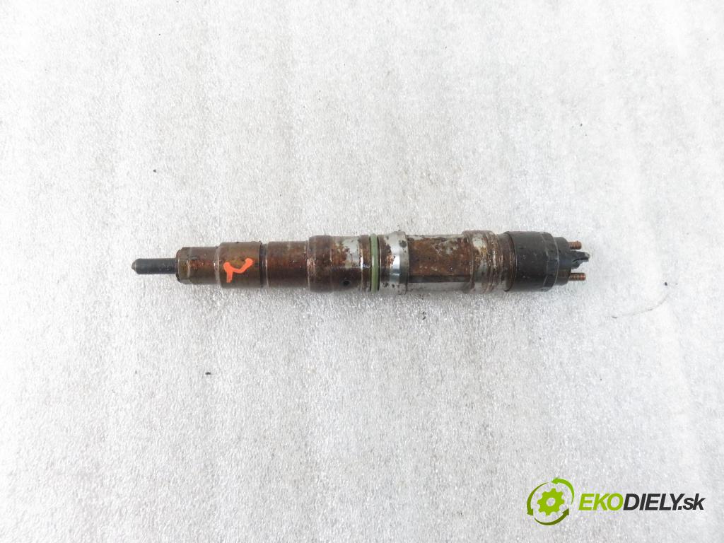 MAN TGX I CIĄGNIK SIODŁOWY 2014 353,00 18.480 - D 2676 LF 25 12419,00 vstrekovač  (Vstrekovač paliva)