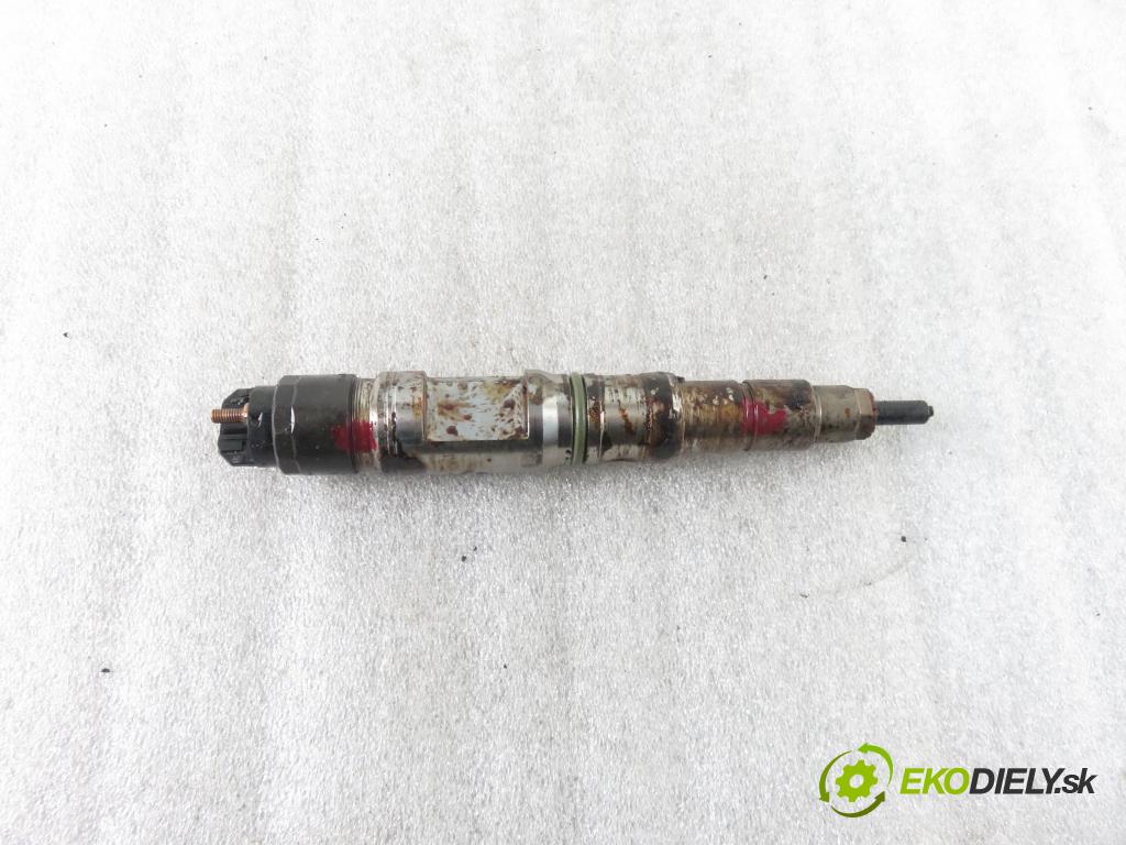 MAN TGX I CIĄGNIK SIODŁOWY 2014 353,00 18.480 - D 2676 LF 25 12419,00 vstrekovač  (Vstrekovač paliva)