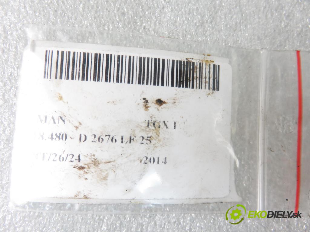 MAN TGX I CIĄGNIK SIODŁOWY 2014 353,00 18.480 - D 2676 LF 25 12419,00 vstrekovač  (Vstrekovač paliva)