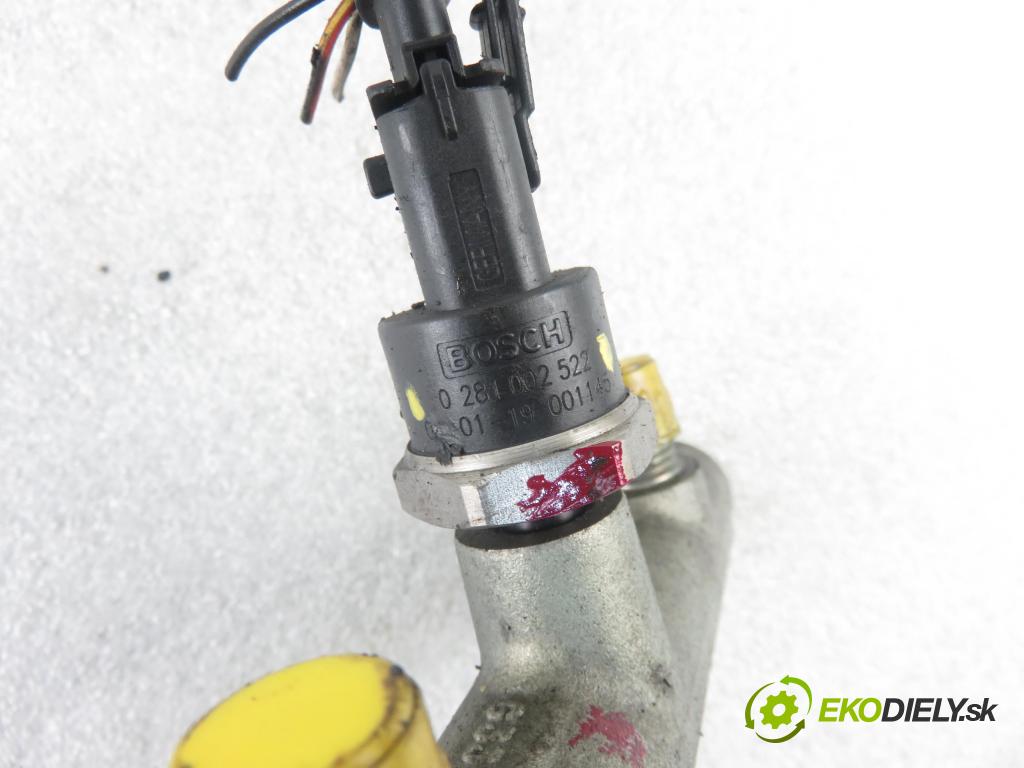 MITSUBISHI SPACE STAR nadwozie wielkoprzestrzenne (MPV) (DG_A) MINIVAN 2004 75,00 1.9 DI-D 102 - F9Q1 1870,00 Lišta vstrekovacia  0445214024 ; 8200347176 ; 0281002522 (Vstrekovacie lišty)