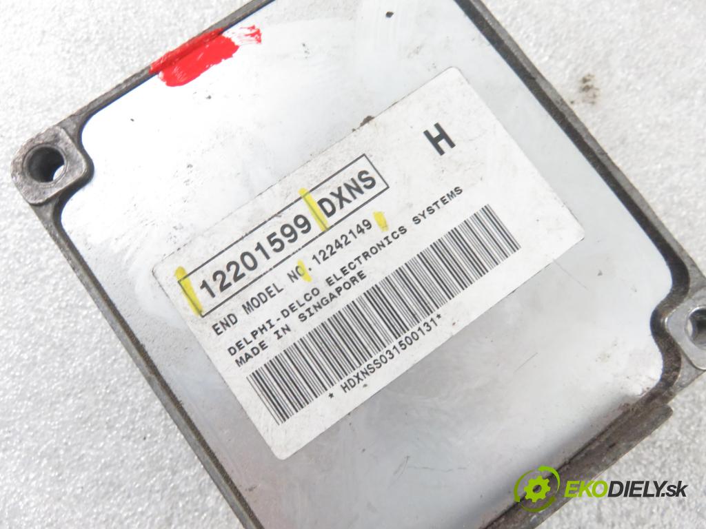 OPEL VECTRA C GTS (Z02) LIFTBACK 2003 90,00 1.8 16V 122 - Z 18 XE 1796,00 Riadiaca jednotka Motor 12201599 ; 12242149