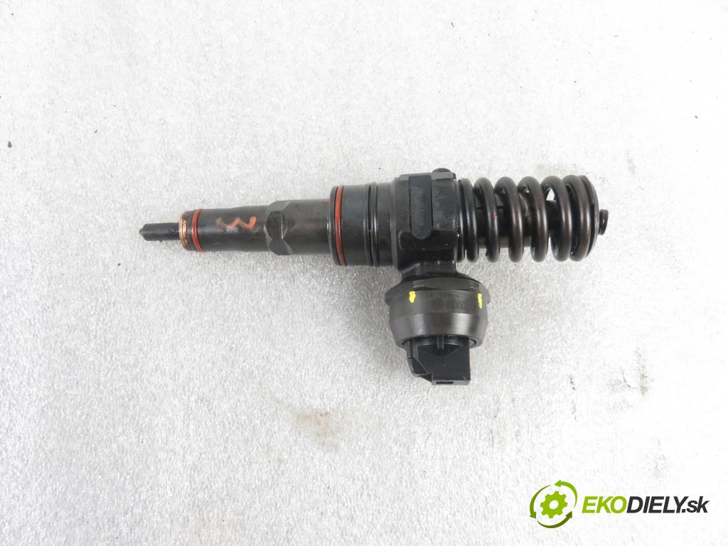 SKODA FABIA I Combi (6Y5) KOMBI 2001 74,00 1.9 TDI - ATD 1896,00 Vstrekovač 038130073AJ ; 0414720037 (Vstrekovače)