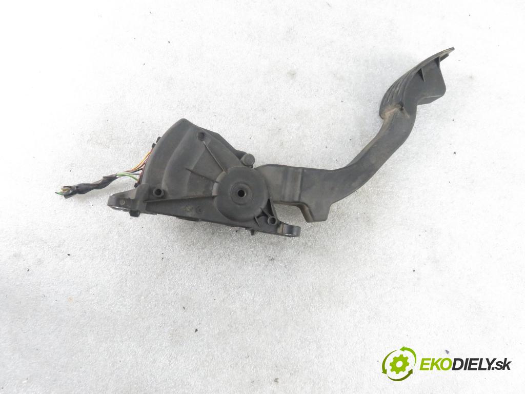 FORD FOCUS C-MAX (DM2) MINIVAN 2003 88,00 1.8 - CSDA 1798,00 Potenciometer plynu 3M519F836AE ; 6PV00864110 (Pedále)