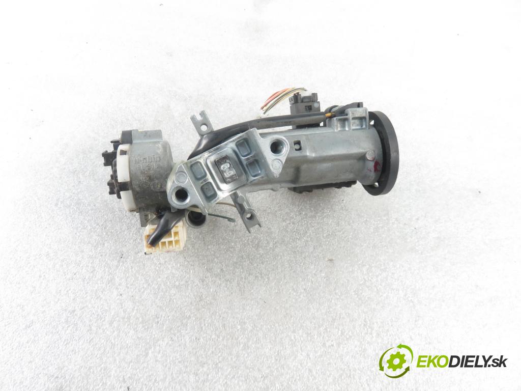 FIAT SEDICI (189_) CROSSOVER 2007 88,00 1.9 D Multijet 120 4x4 - D19AA 1910,00 spinačka 3397062J10 (Spínacie skrinky a kľúče)