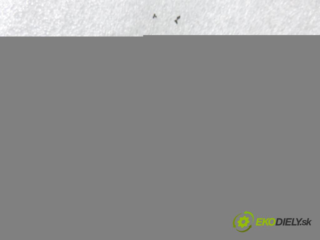 PEUGEOT 206 SW (2E/K) KOMBI 2003 65,00 1.4 16V - KFU (ET3J4) 1360,00 Držiak bezpečnostný LP 96468609XX
