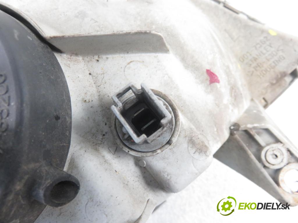 DAIHATSU TERIOS (J1_) SUV 1997 61,00 1.3 4WD (J100) - HC-EJ 1296,00 Svetlo PP 0017362