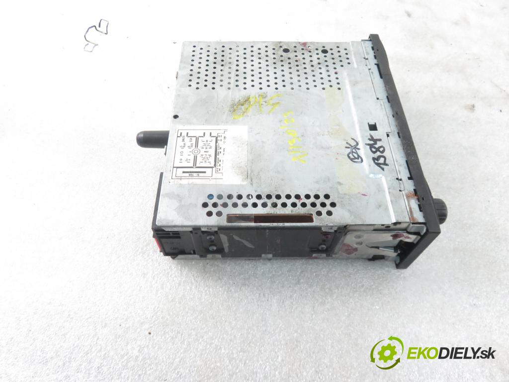 VW LUPO (6X1, 6E1) HB 2001 74,00 1.4 16V - AUB 1390,00 RADIO Modul