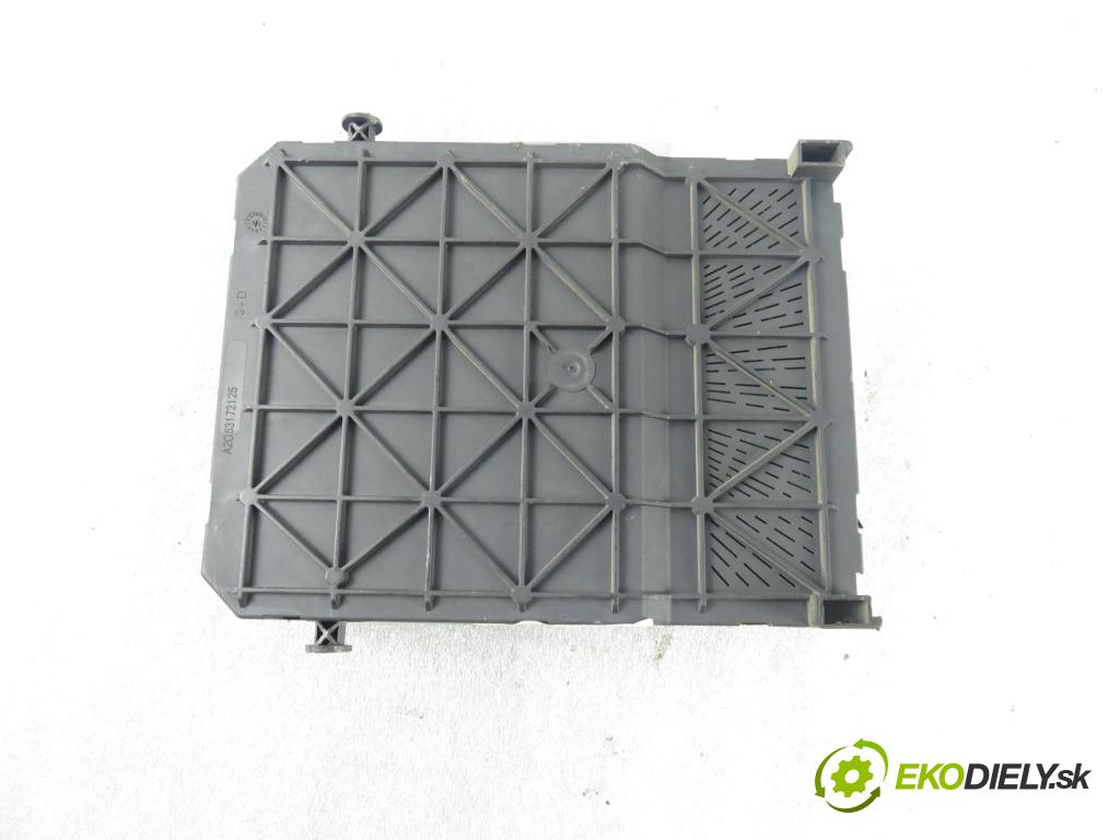 CITROEN XSARA PICASSO (N68) MINIVAN 2003 66,00 2.0 HDi 8V 90 - RHY 1997,00 MODUL BSI S118085320F ; 9657999680