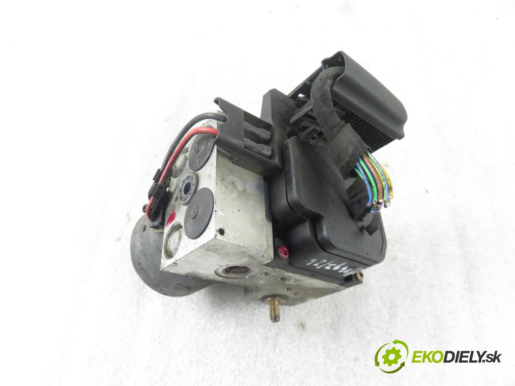 AUDI A4 Avant (8D5, B5) KOMBI 2000 85,00 1.9 TDI - AJM 1896,00 Pumpa ABS 8E0614111T ; 0265202401 (Pumpy ABS)