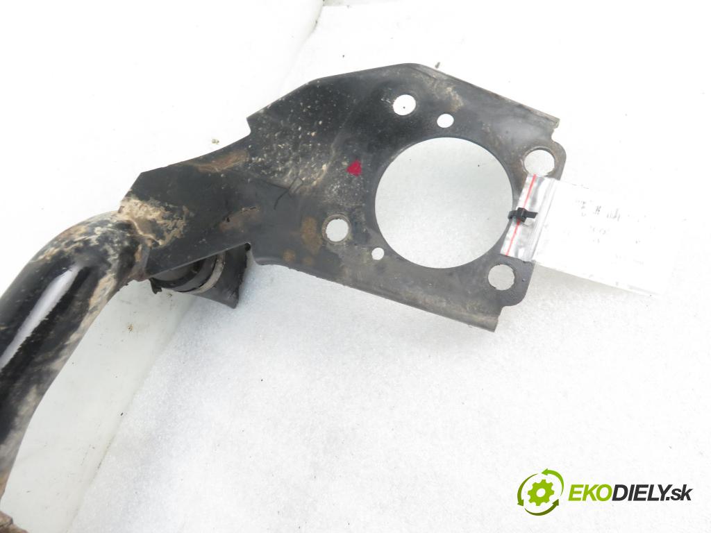 AUDI A4 (8E2, B6) SEDAN 2001 96,00 1.9 TDI PD 130 - AWX 1896,00 Rúra intercoolera turba 8E0139521