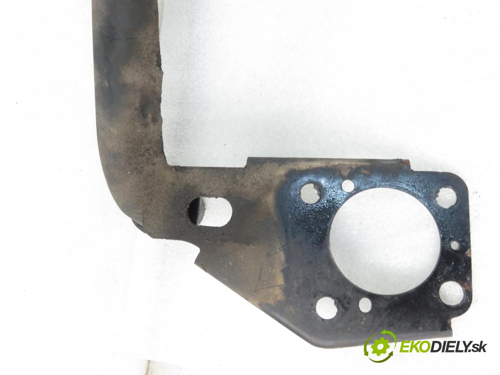 AUDI A4 (8E2, B6) SEDAN 2001 96,00 1.9 TDI PD 130 - AWX 1896,00 Rúra intercoolera turba 8E0139521