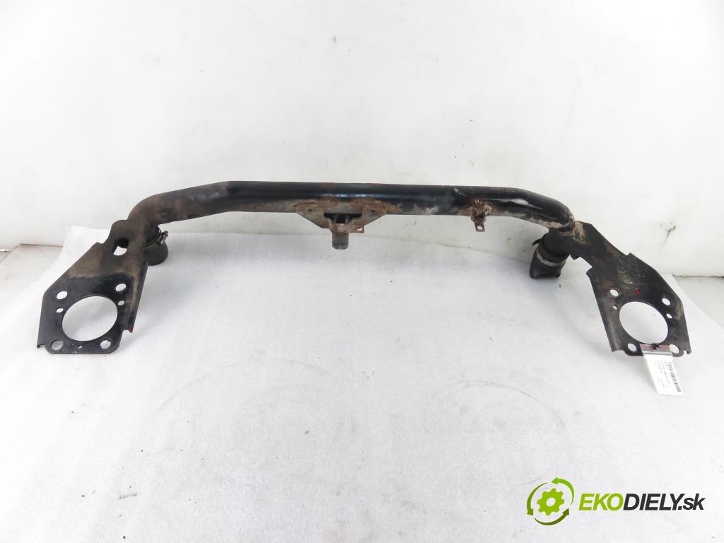 AUDI A4 (8E2, B6) SEDAN 2001 96,00 1.9 TDI PD 130 - AWX 1896,00 Rúra intercoolera turba 8E0139521