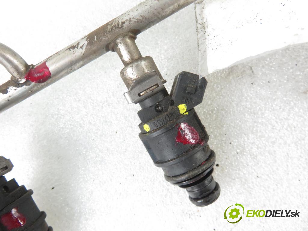 OPEL VECTRA C GTS (Z02) LIFTBACK 2003 90,00 1.8 16V 122 - Z 18 XE 1796,00 Lišta vstrekovacia 90536149 ; 5WK93151 (Vstrekovacie lišty)