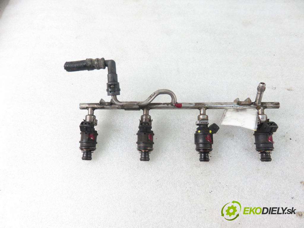 OPEL VECTRA C GTS (Z02) LIFTBACK 2003 90,00 1.8 16V 122 - Z 18 XE 1796,00 Lišta vstrekovacia 90536149 ; 5WK93151 (Vstrekovacie lišty)