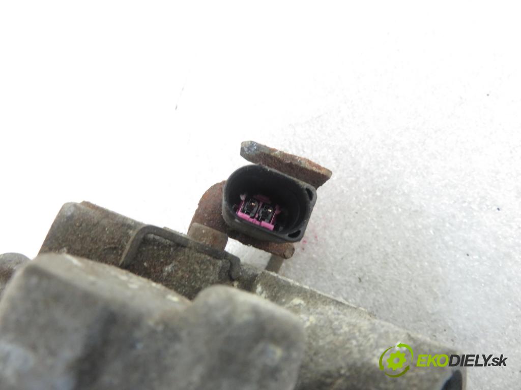 SEAT IBIZA III (6L1) HB 2007 63,00 1.4 16V - BXW 1390,00 KOMPRESOR: klimatizácie  (Kompresory klimatizácie)