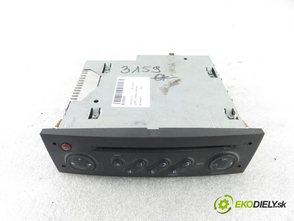RENAULT SCENIC II (JM0/1_) MINIVAN 2006 96,00 1.9 dCi (JM15) - F9Q 804 1870,00 RADIO CD 8200607918