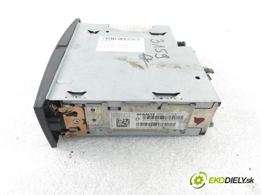 RENAULT SCENIC II (JM0/1_) MINIVAN 2006 96,00 1.9 dCi (JM15) - F9Q 804 1870,00 RADIO CD 8200607918