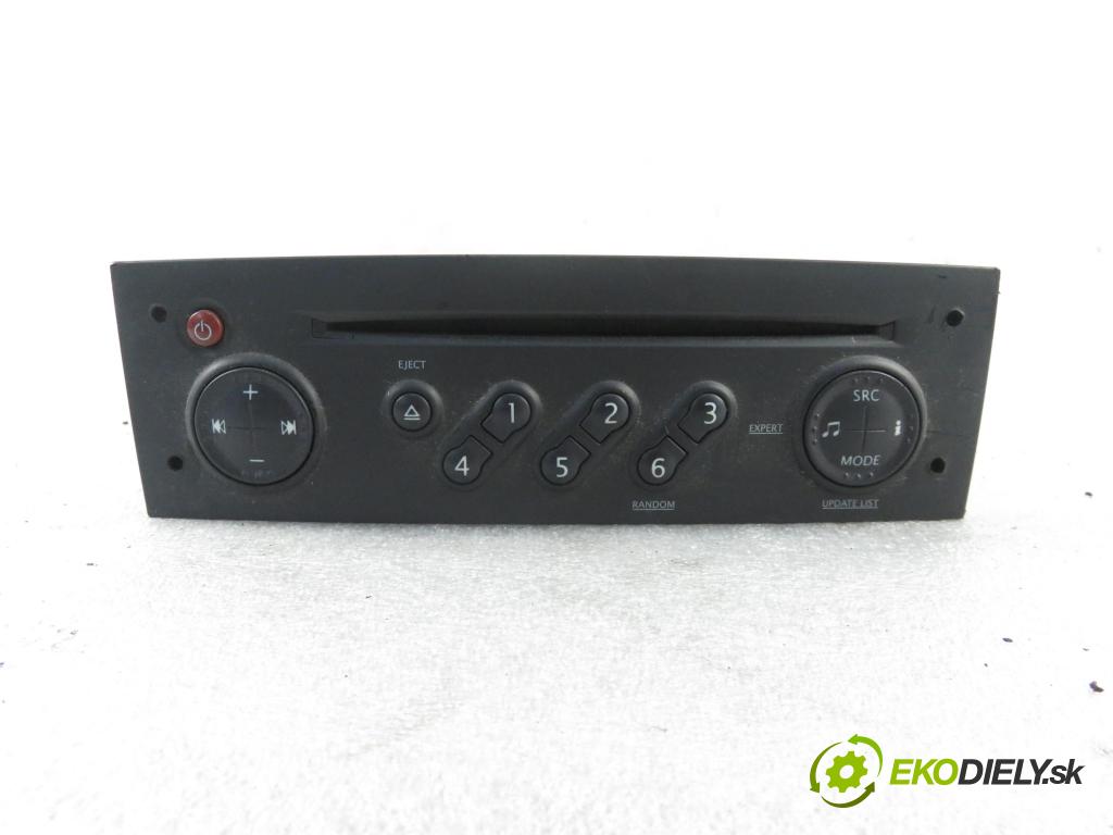 RENAULT SCENIC II (JM0/1_) MINIVAN 2006 96,00 1.9 dCi (JM15) - F9Q 804 1870,00 RADIO CD 8200607918