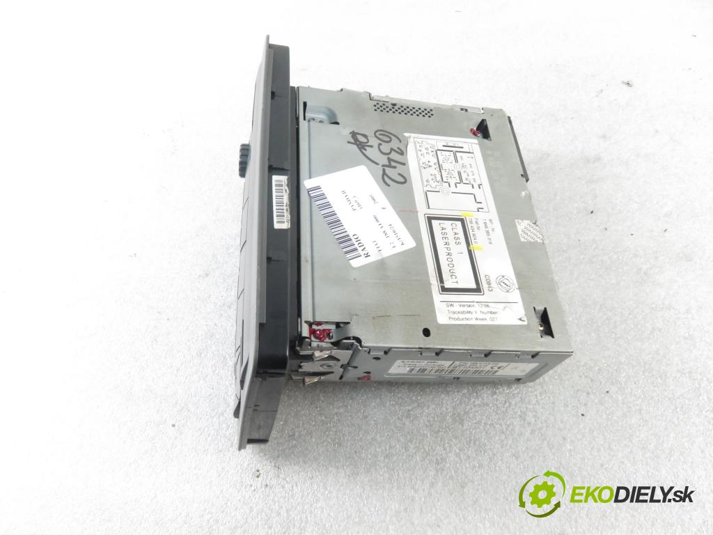 FIAT PANDA (169_) HB 2005 44,00 1.2 60 - 188 A4.000 1242,00 RADIO CD 7354349240