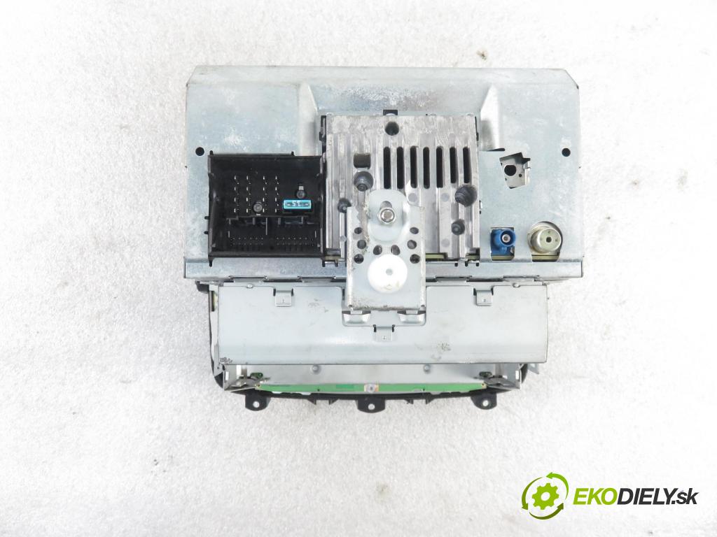 FORD S-MAX (WA6) MINIVAN 2008 96,00 2.0 TDCi - AZWA 1997,00 RADIO CD 7612300533