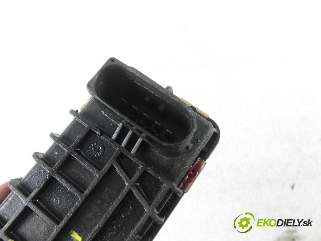 FORD TRANSIT Furgon (FA_ _) FURGON 2013 74,00 2.2 TDCi - DRFB 2198,00 nastavovač turba 6NW009550767649 (Ostatní)