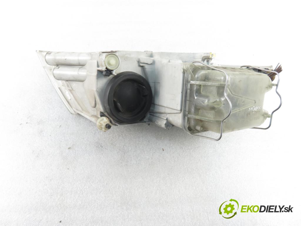SKODA OCTAVIA II Combi (1Z5) KOMBI 2007 77,00 1.9 TDI - BXE 1896,00 Svetlo LP
