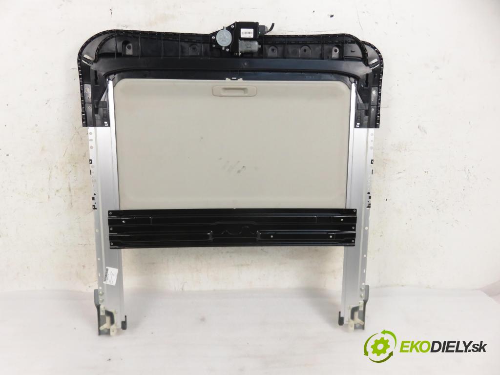 MAZDA CX-7 (ER) SUV 2011 0,00 2.2 MZR-CD AWD - R2AA 2184,00 střešní okno 7704217 (Okna karoserie)