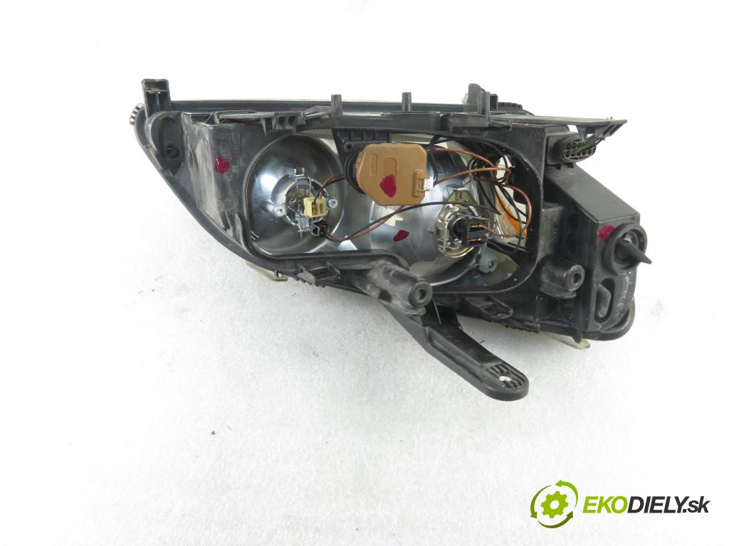 FORD FOCUS C-MAX (DM2) MINIVAN 2003 88,00 1.8 - CSDA 1798,00 Svetlo LP