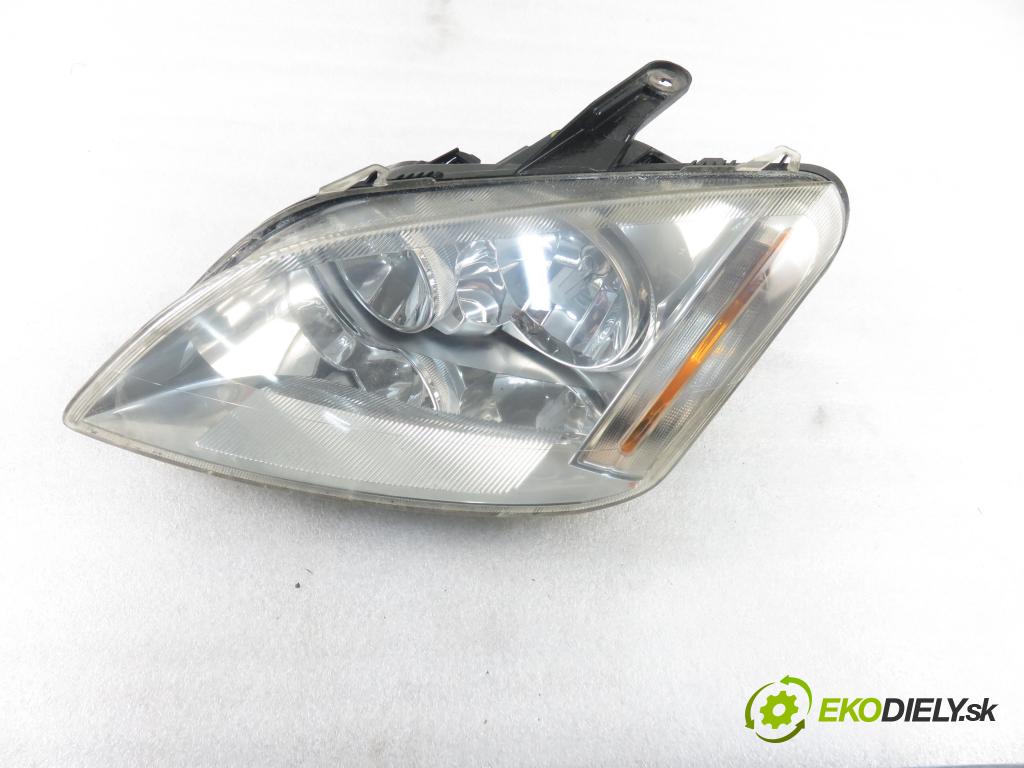FORD FOCUS C-MAX (DM2) MINIVAN 2003 88,00 1.8 - CSDA 1798,00 Svetlo LP