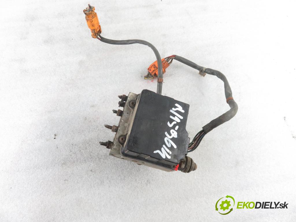 HONDA CIVIC VI Hatchback (EJ, EK) HB 2000 66,00 1.4 i S (EJ9) - D14Z2 1396,00 Pumpa ABS AC051192111 (Pumpy ABS)