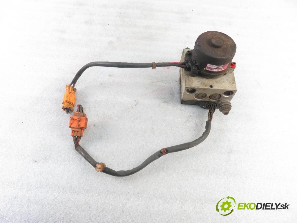 HONDA CIVIC VI Hatchback (EJ, EK) HB 2000 66,00 1.4 i S (EJ9) - D14Z2 1396,00 Pumpa ABS AC051192111 (Pumpy ABS)