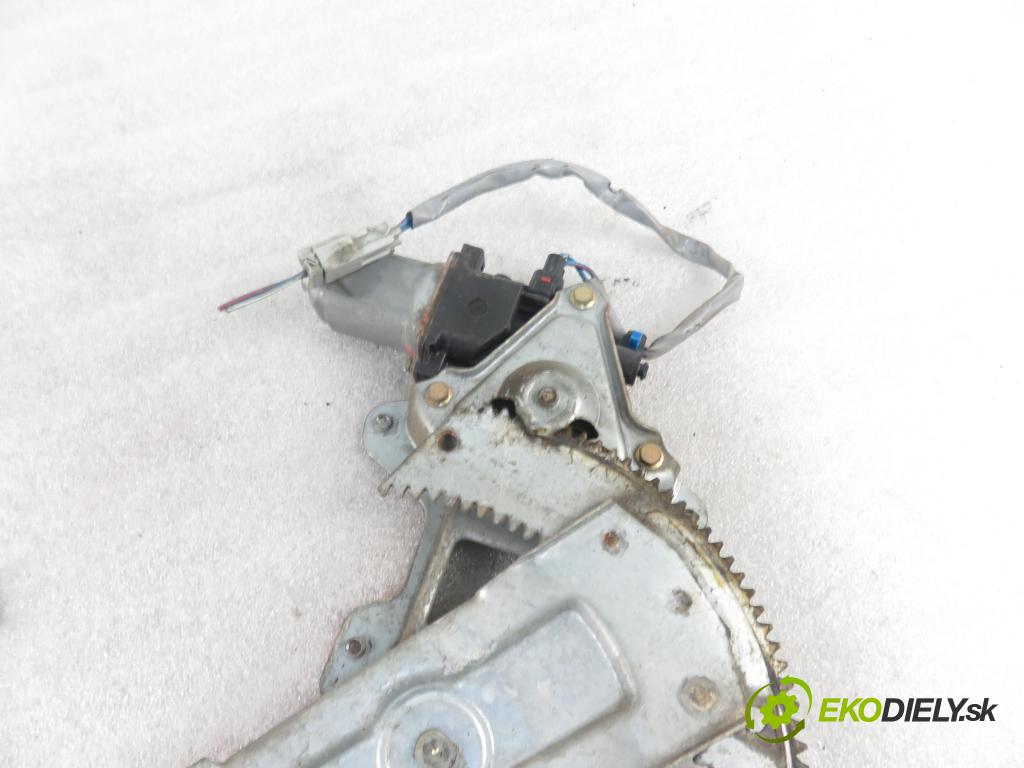 HONDA CIVIC VI Hatchback (EJ, EK) HB 2000 66,00 1.4 i S (EJ9) - D14Z2 1396,00 mechanismus oken PPE 3D