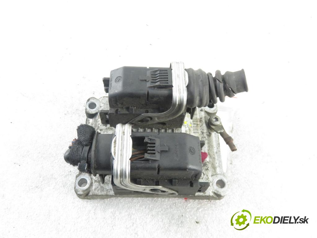 OPEL CORSA C (X01) HB 2000 55,00 1.2 16V 75 - Z 12 XE 1199,00 Riadiaca jednotka Motor 09115112 ; 0261206074