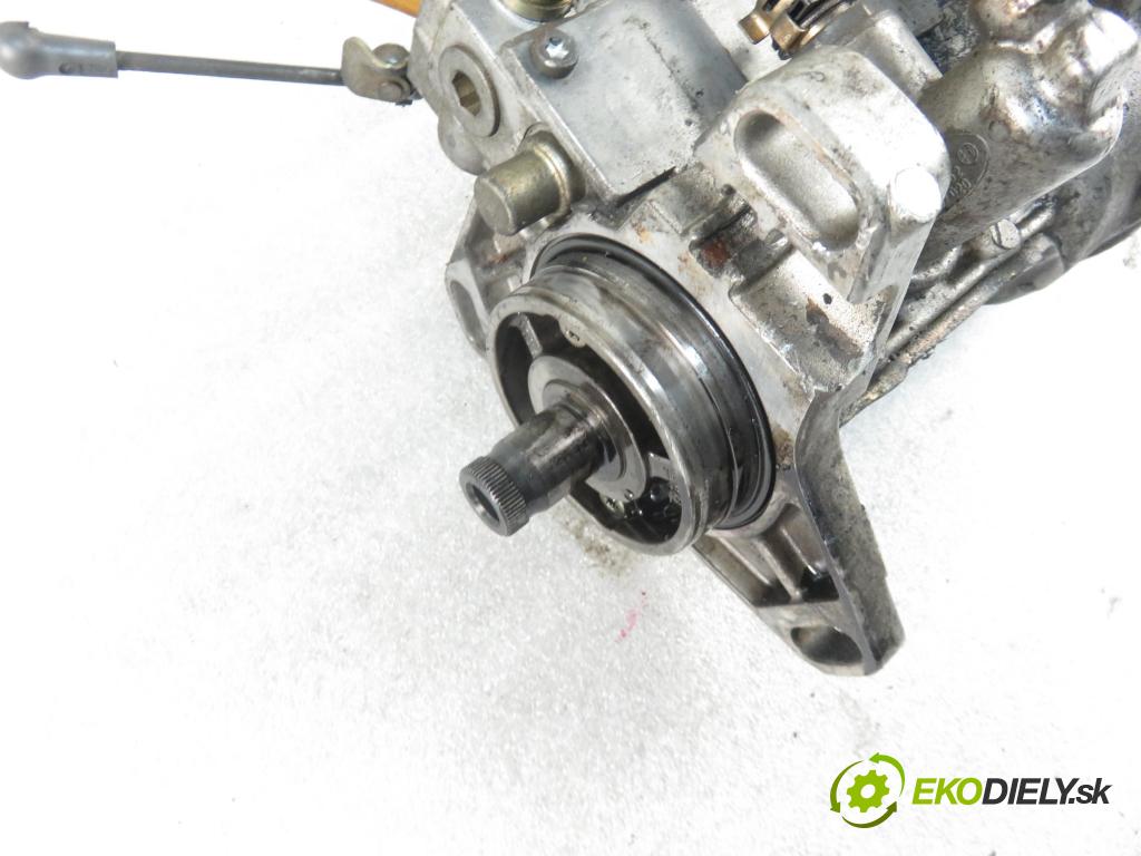 MERCEDES-BENZ KLASA C (W202) SEDAN 1995 55,00 C 200 D (202.120) - OM 601.913 1997,00 Pumpa vstrekovacia 0400074890 ; 6010704701 (Vstrekovacie čerpadlá)