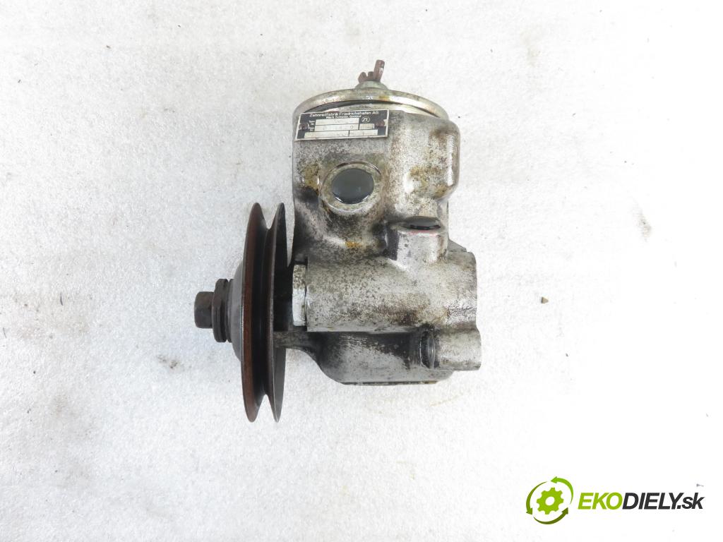 MERCEDES-BENZ 123 sedan (W123) SEDAN 1978 65,00 300 D 88 - OM 617.912 2998,00 Pumpa servočerpadlo 7672501284 (Servočerpadlá, pumpy riadenia)