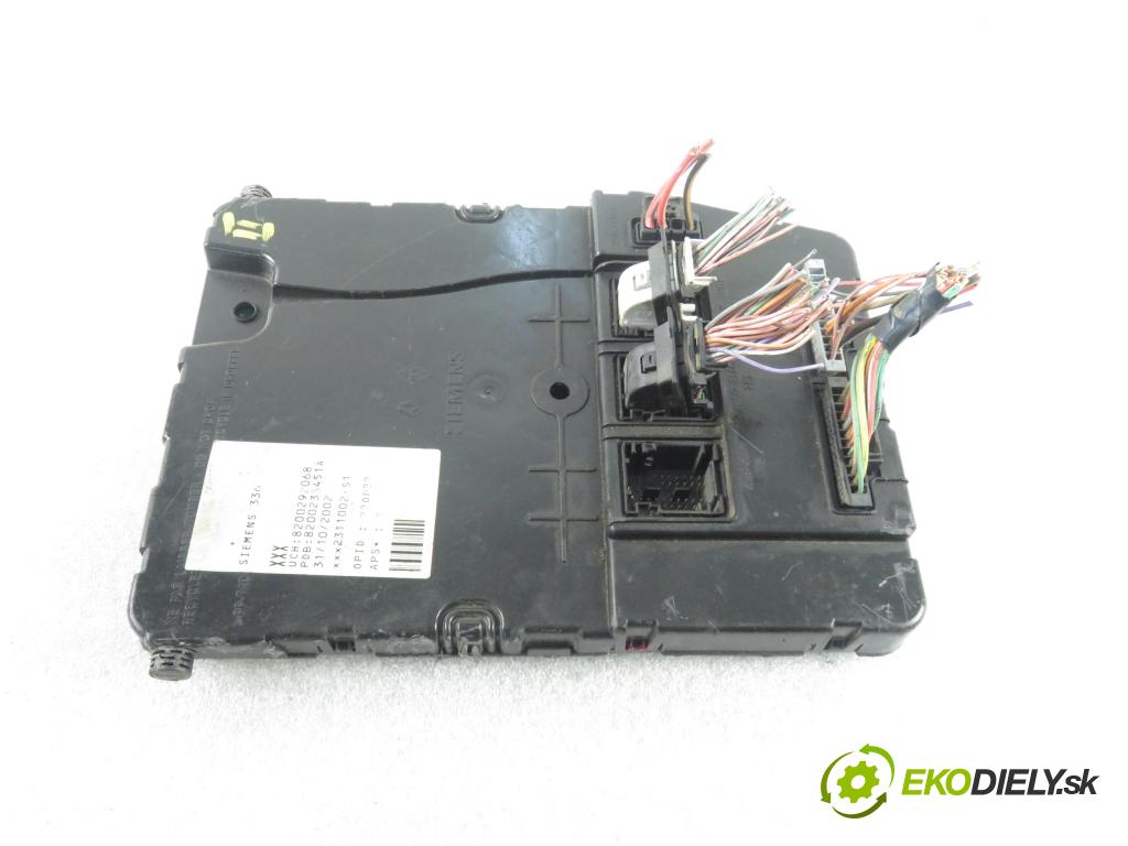 RENAULT MEGANE II (BM0/1_, CM0/1_) HB 2004 88,00 1.9 dCi 120 - F9Q 800 1870,00 MODUL BSI 8200292068 ; S118400300H ; 8200292068